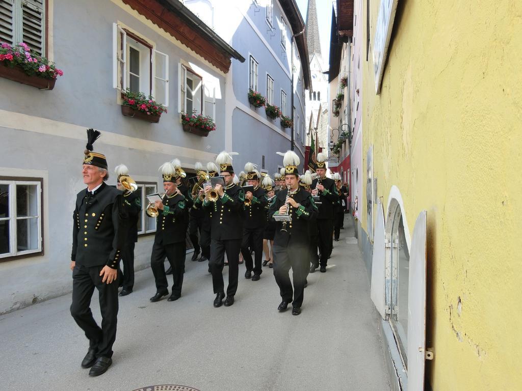 Hotel Haus Am See Obertraun Exterior photo